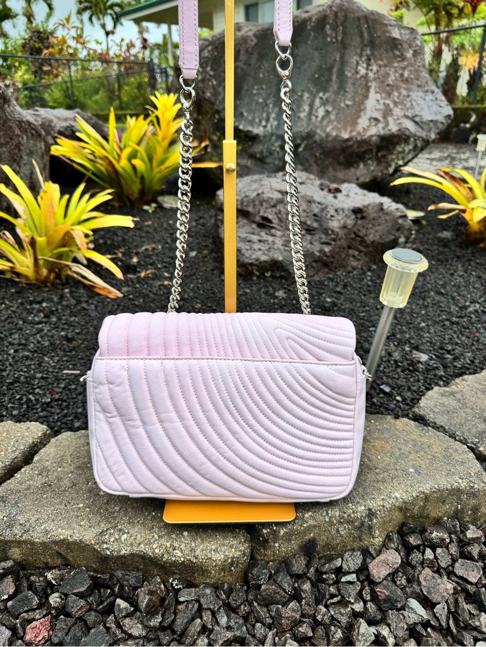 Henri Bendel 1895 Blush Pink Quilted Leather Chain Crossbody Shoulder Bag - Picture 4 of 14